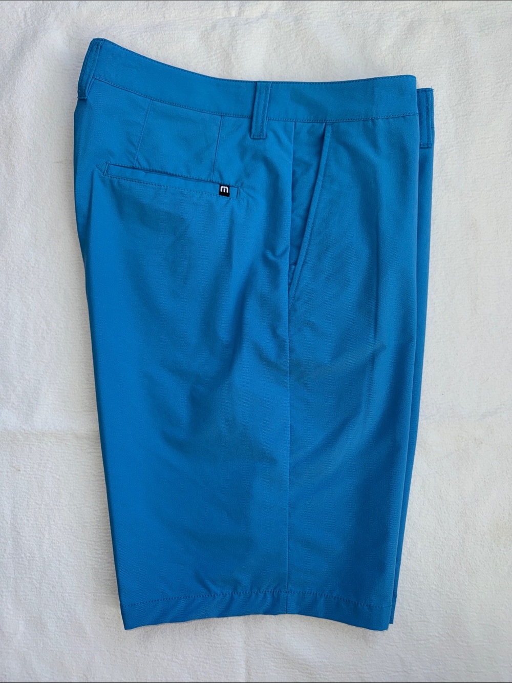 NWOT Men's Travis Matthew Blue Performance Golf Shorts 34